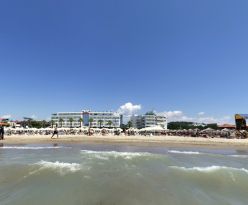 AKROPOLI HOTEL